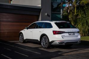 Skoda Superb Scout 2020 года  (AU)
